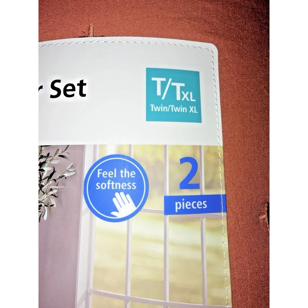Mainstays 2-Piece Comforter Set in Terracotta Color - Twin XL